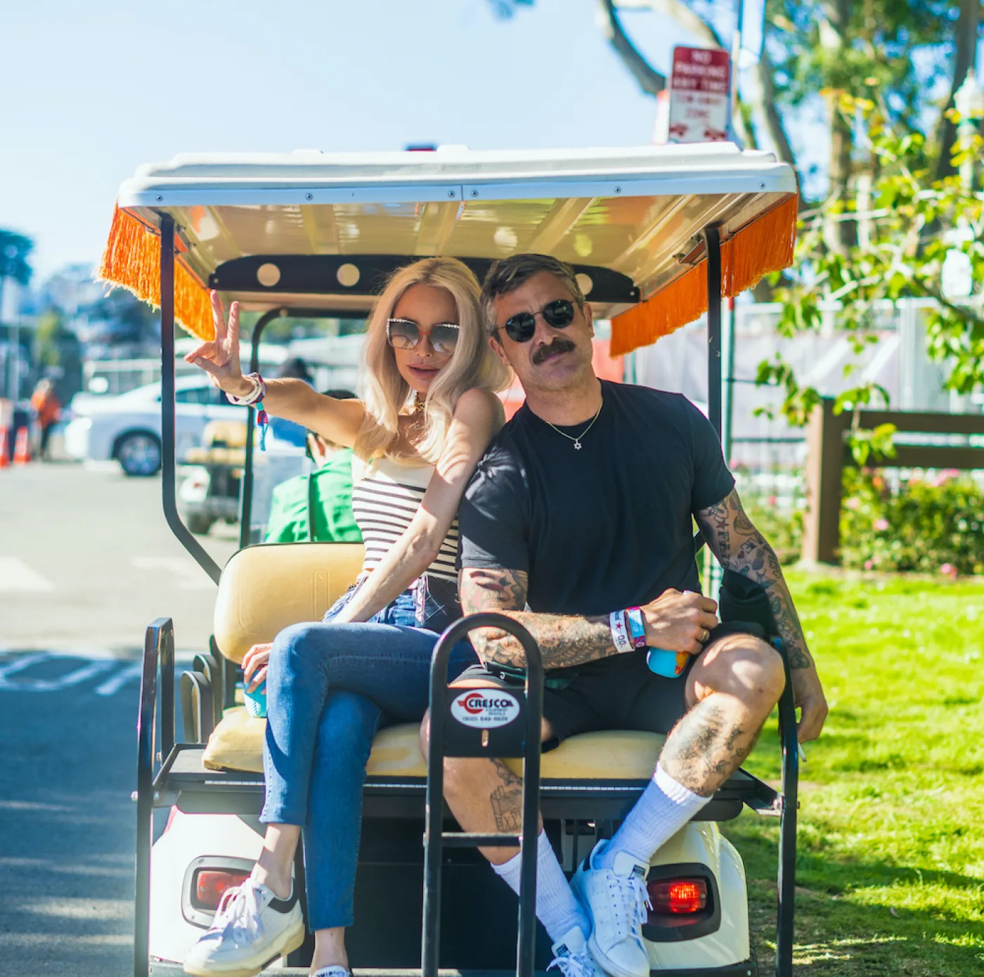 TRAVEL IN STYLE